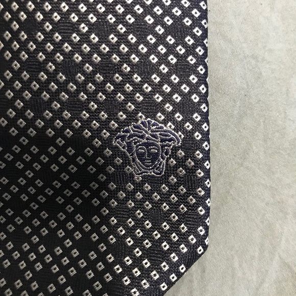 Versace Navy Blue/White Diamonds Tie - Picture 2 of 7